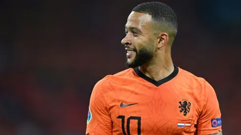 Depay and Dumfries send Netherlands into Euro 2020 knockouts