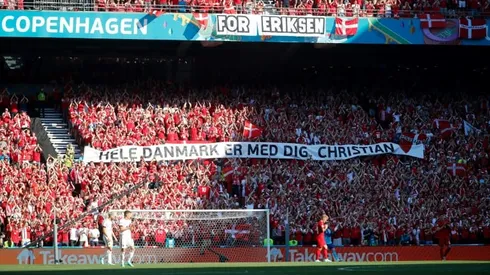 Denmark and Belgium halt Euro 2020 game to applaud Eriksen