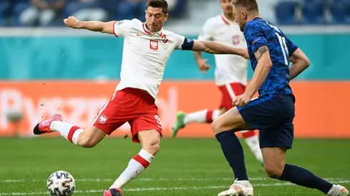 Poland 'in difficult situation' after Slovakia defeat, says Lewandowski