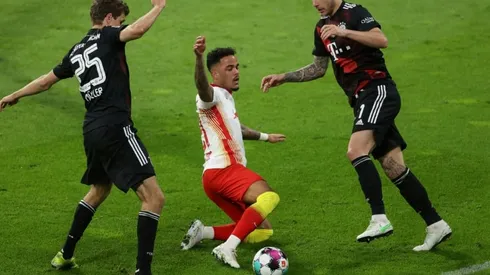 France defender Hernandez out to curb Bayern team-mate Mueller