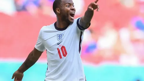 'Phenomenal' Sterling sets tone for England