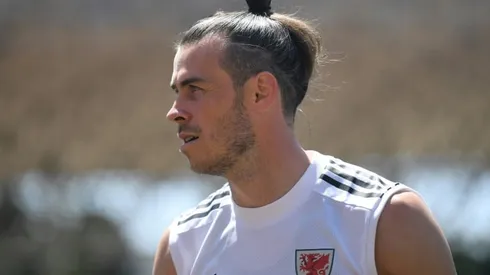 Wales' Bale on the wing to face Switzerland