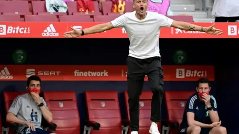 Spain to vaccinate Euro 2020 team over virus worries