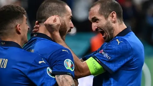 Italy's old warriors Bonucci and Chiellini win battle over England