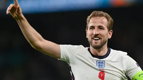 England's Kane ready for battle with 'amazing' Chiellini, Bonucci