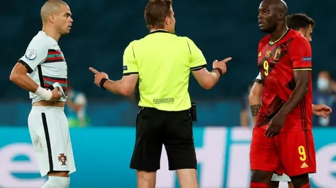 'Let it flow': Referees praised for Euro 2020 officiating