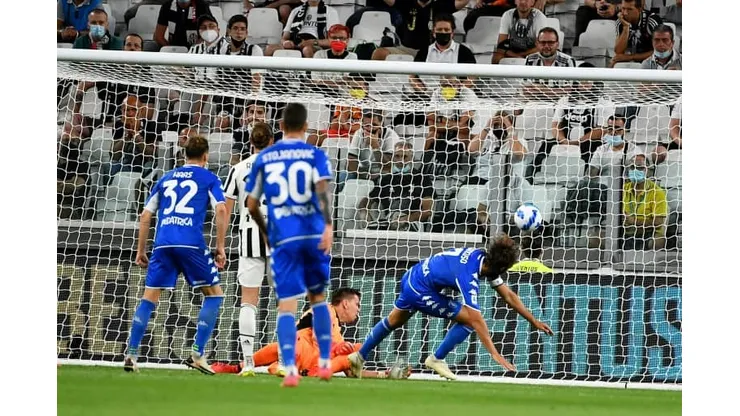 Dismal Juve slump to shock Empoli defeat after Ronaldo exit