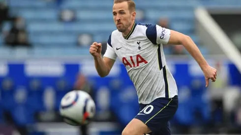 Kane on bench for Spurs amid talk of Man City move