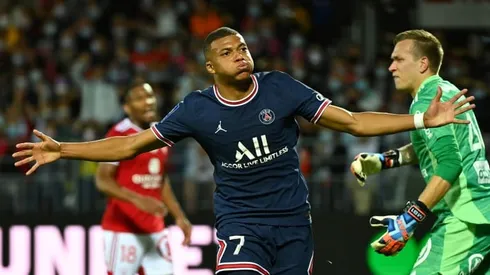 Mbappe on target as PSG win without Messi and Neymar