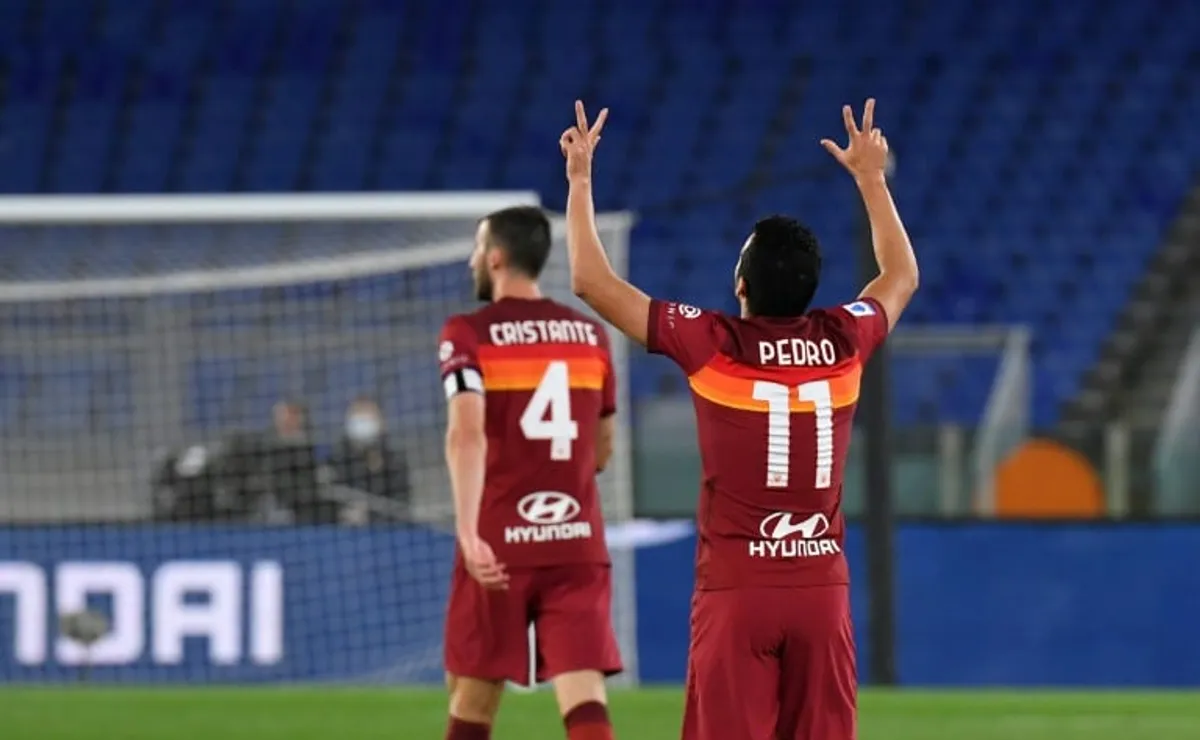 Pedro Roma Pedro makes controversial move from Roma to Lazio - World Soccer Talk