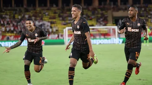 Pedrinho gives Shakhtar Champions League play-off lead