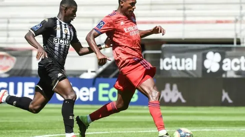 Lyon suspend veteran Marcelo for 'inappropriate behaviour'