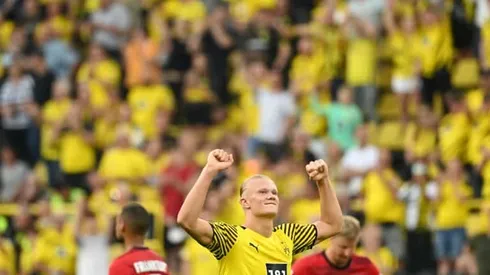 Haaland stars as Dortmund rout Frankfurt