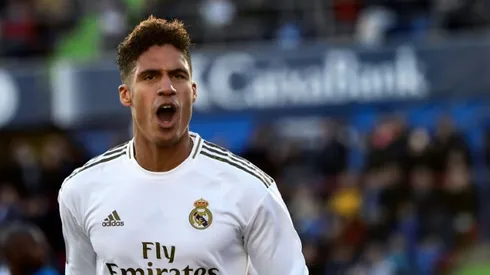 Varane signs four-year deal at Manchester United