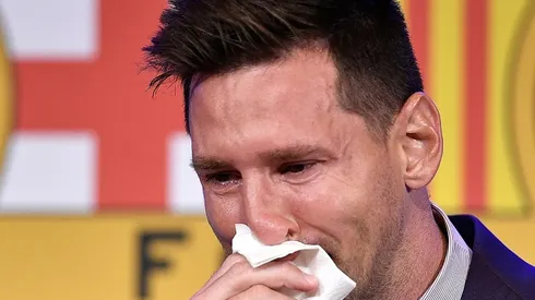 PSG hold their breath in Messi waiting game