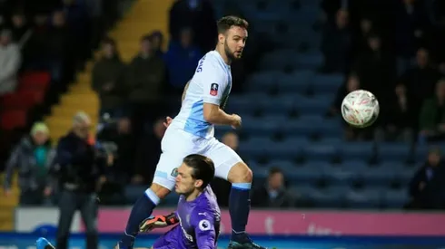 Southampton bolster attack with Armstrong