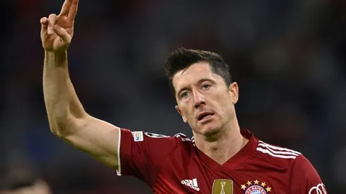 Lewandowski scores double as Bayern thrash Dynamo Kiev