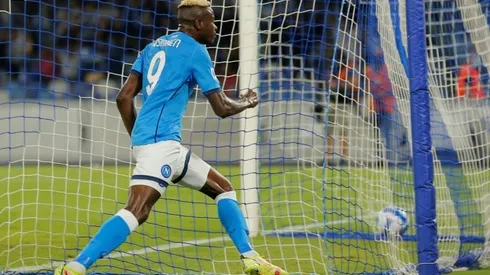 Napoli reclaim top spot, Lazio squeeze past Roma