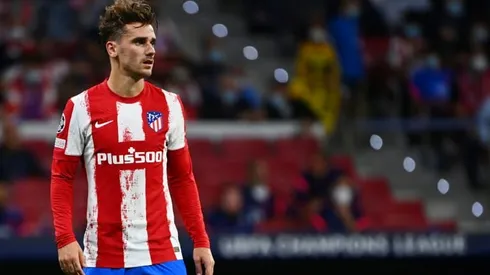 NFT craze fuels $4.3 bn French football card startup