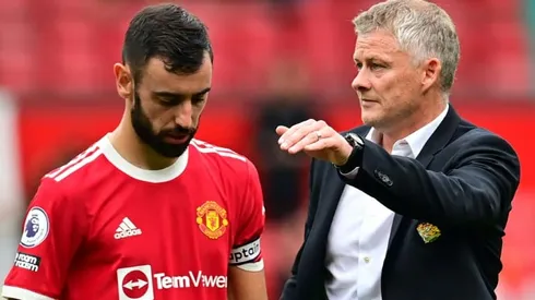 Fernandes misses penalty as Villa deny Man United top spot