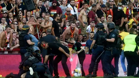 French soccer wrestles with violence in stadiums as fans return