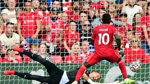 100-goal Mane punishes Palace again