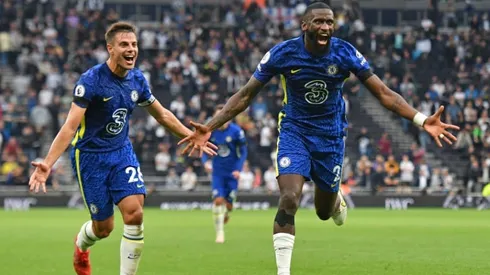 Chelsea cruise at Spurs, De Gea and Lingard star in Man Utd win