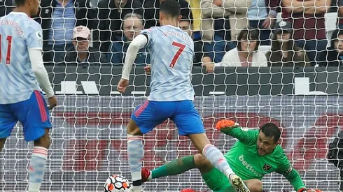 Ronaldo scores before Lingard grabs winner against West Ham
