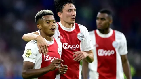 Ajax enjoy 9-0 romp in Dutch league
