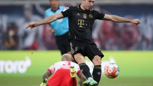 Lewandowski strikes again as Bayern sweep aside RB Leipzig