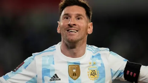 PSG kept waiting for record-setting Messi's home bow