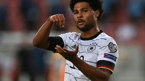 Germany hammer Armenia to top World Cup qualifying group