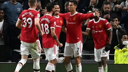 Ronaldo buys time for Solskjaer as Man Utd thump Spurs