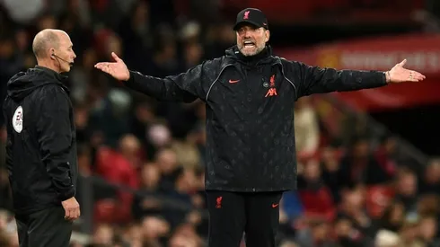 Klopp blasts Man Utd red card story as 'fake news'