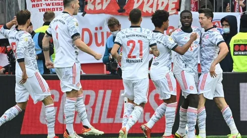 Bayern crush Leverkusen to return to top of Bundesliga