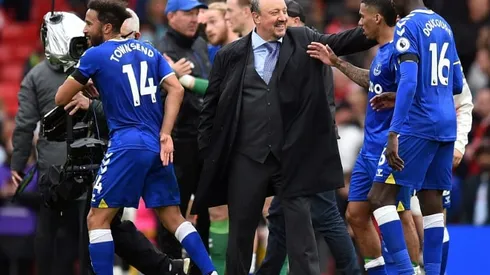 Benitez's flying start silences Everton sceptics