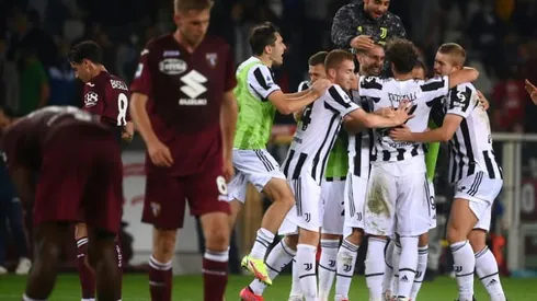 Locatelli strike gives Juventus derby victory as Inter fight back