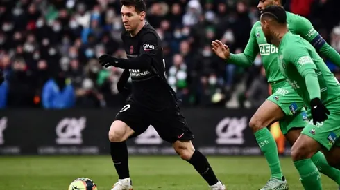 Messi sets up PSG comeback win marred by Neymar injury