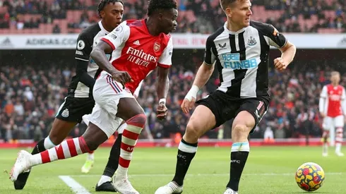 Arsenal brush aside Newcastle as Howe suffers first defeat