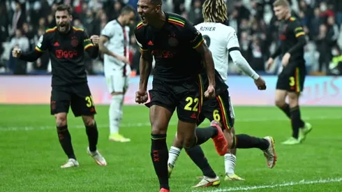 Haller double secures top spot for Ajax