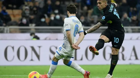 Inter beat Napoli in thriller to fire title warning shot