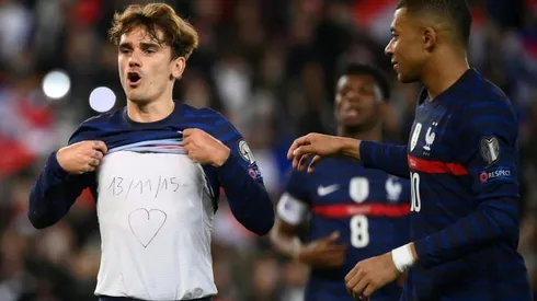 Four-goal Mbappe fires France to World Cup finals, Belgium qualify