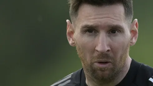 Messi set to play against Uruguay after injury