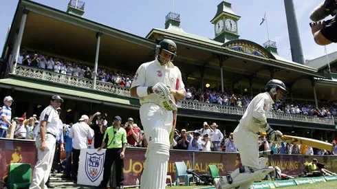 Hayden set for 'unusual' World Cup reunion with friend and rival Langer