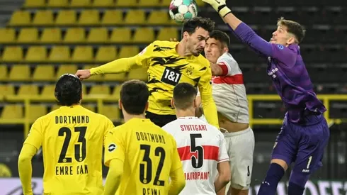 Dortmund wait on Hummels, goalkeeper Kobel