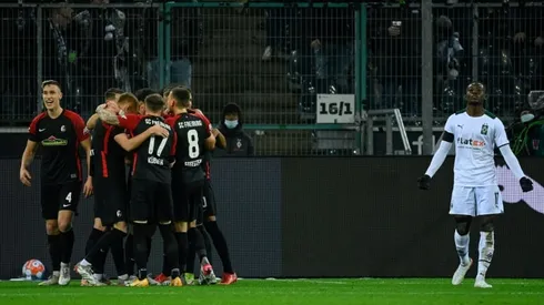 Freiburg pile pressure on Huetter with 'surreal' win in Moenchengladbach