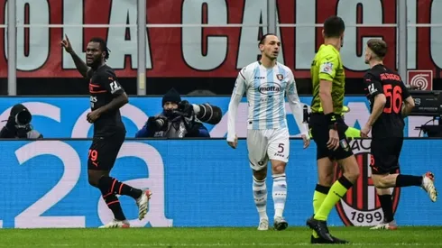 AC Milan move top of Serie A, Inter see off Roma