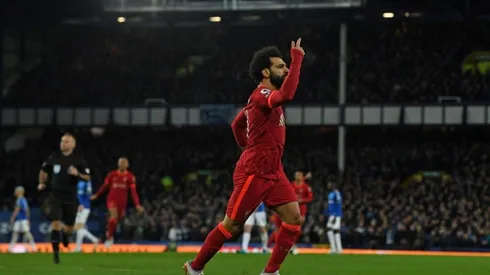 Liverpool thrash Everton as Chelsea, Man City grind out wins