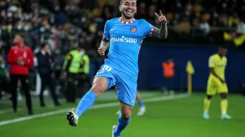 Correa scores 50-yard stunner as Atletico settle for draw with Villarreal