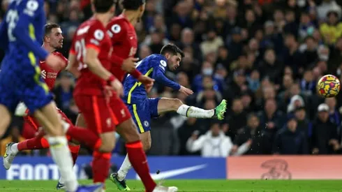 Chelsea battle back to deny Liverpool title race revival